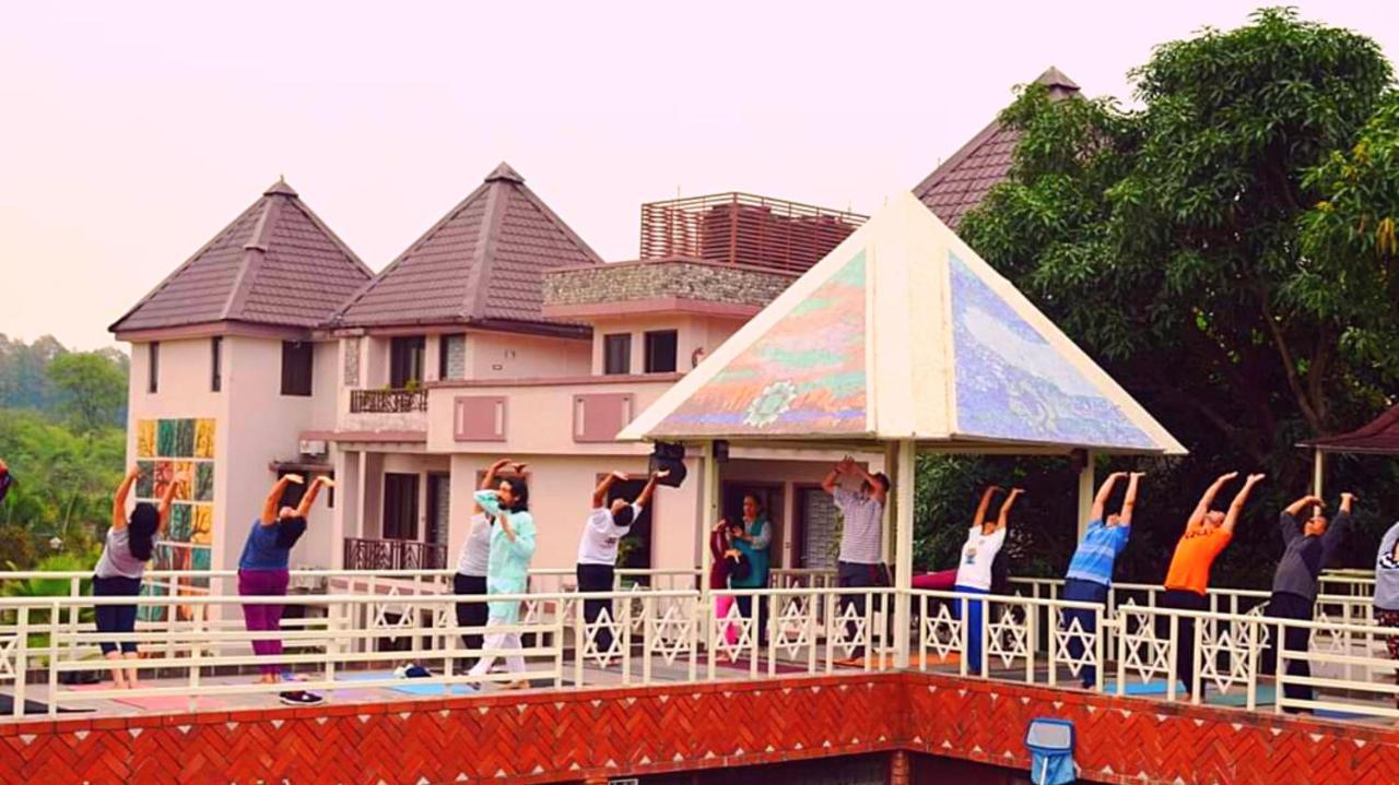 Pyramid Home Divine - A Wellness Resort Dehradun Luaran gambar