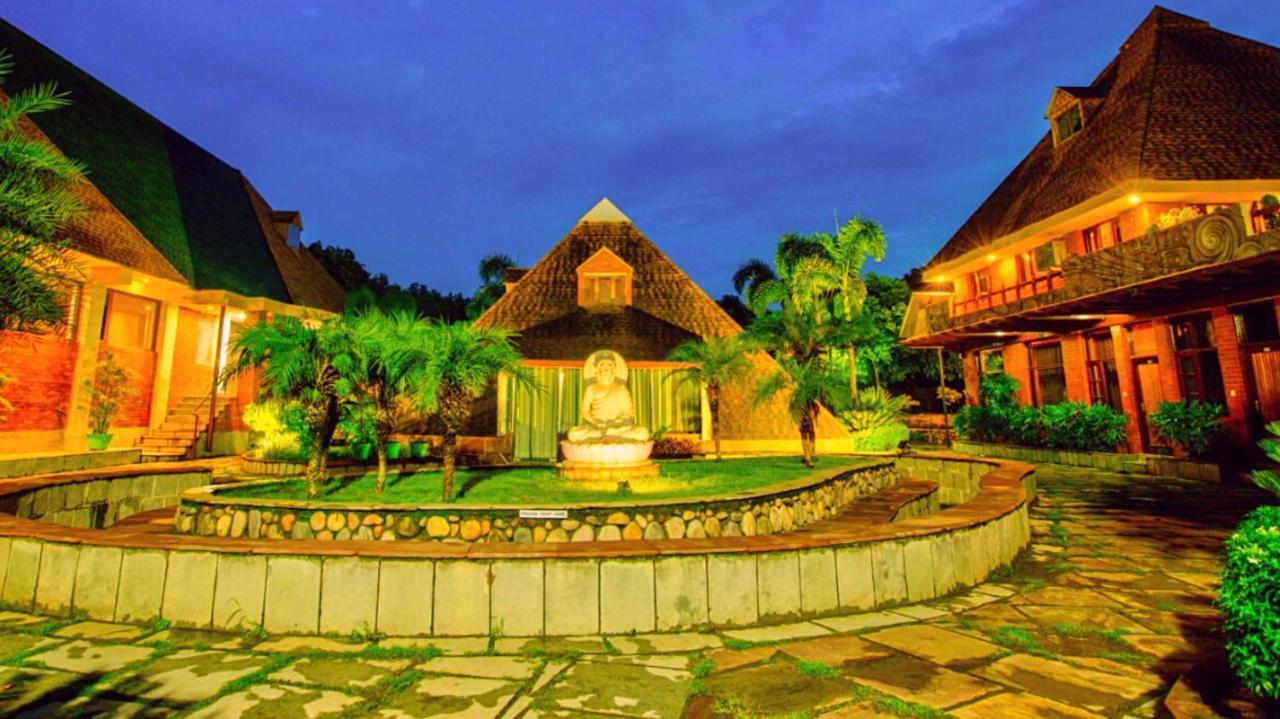 Pyramid Home Divine - A Wellness Resort Dehradun Luaran gambar